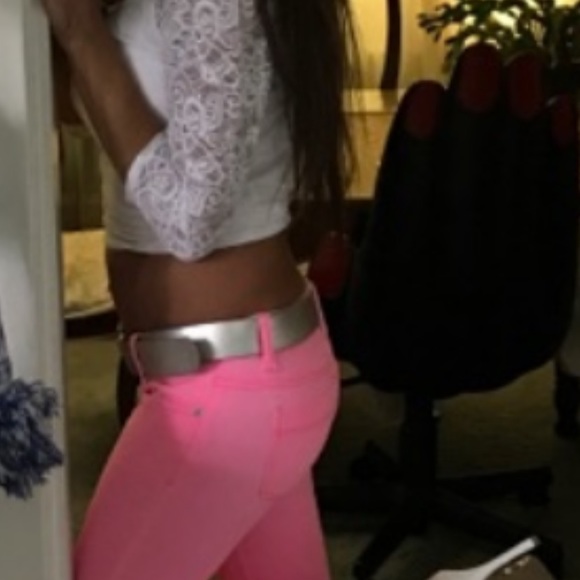 Jeans - Picture 2 of 3